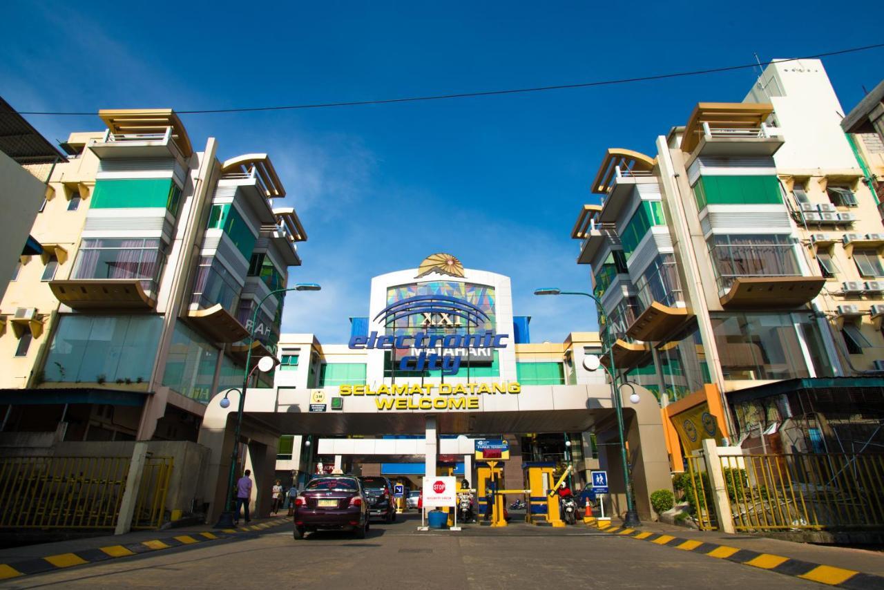 Ak Hotel Nagoya Hill Batam Екстериор снимка